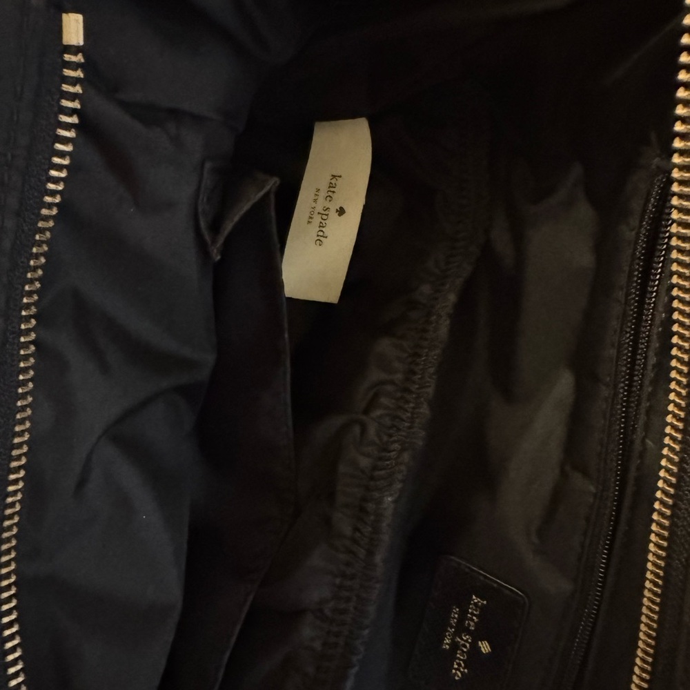 Black Quilted Tote Bag - Picture 4 of 10